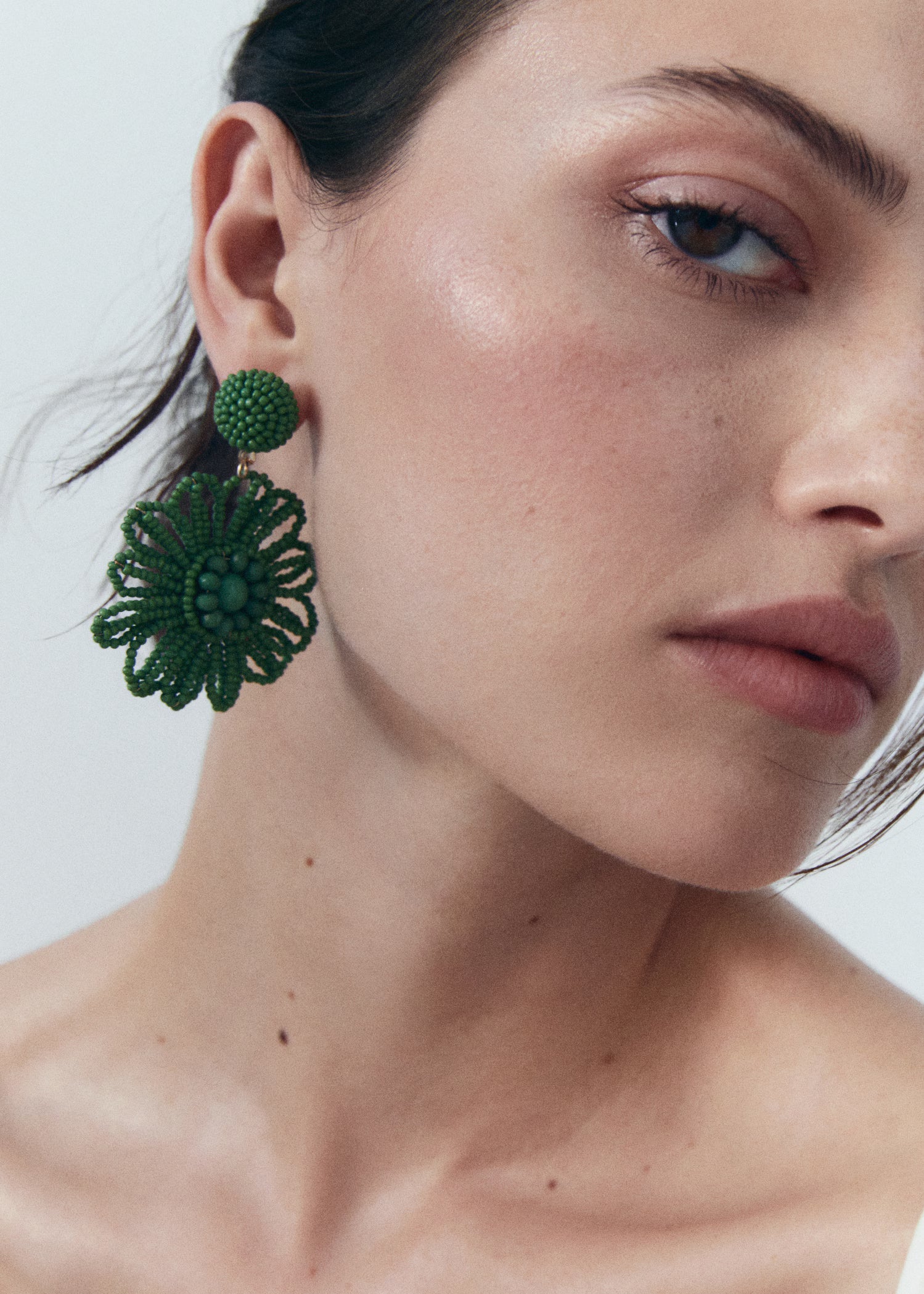 Flower beaded earrings