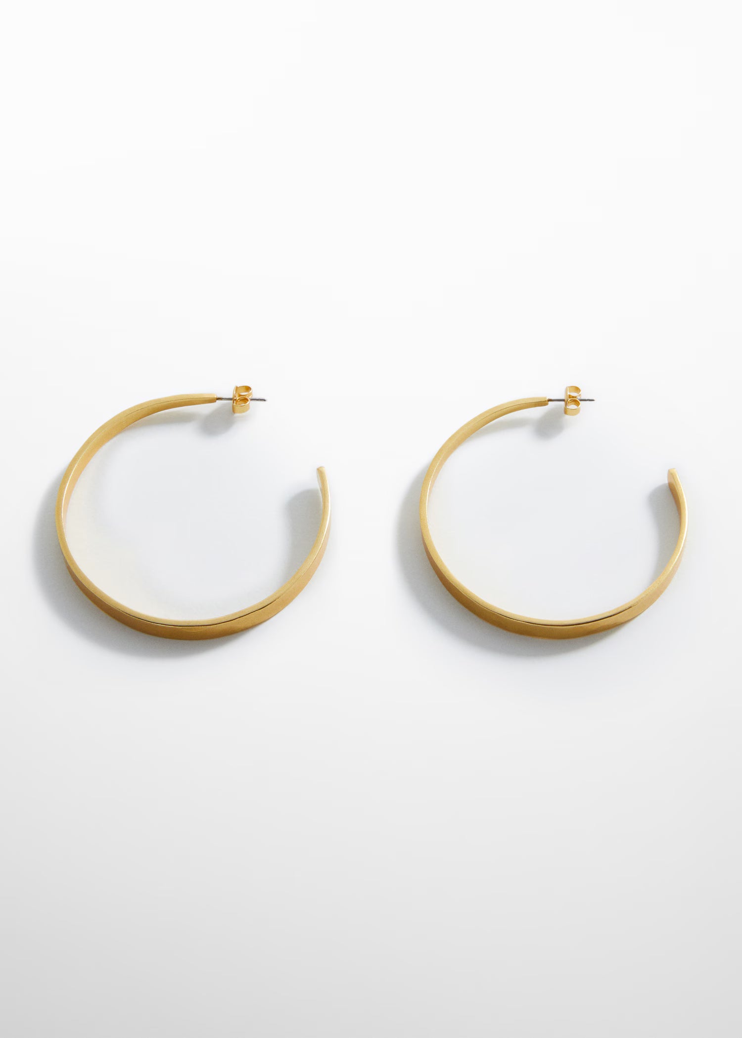 Embossed hoop earrings
